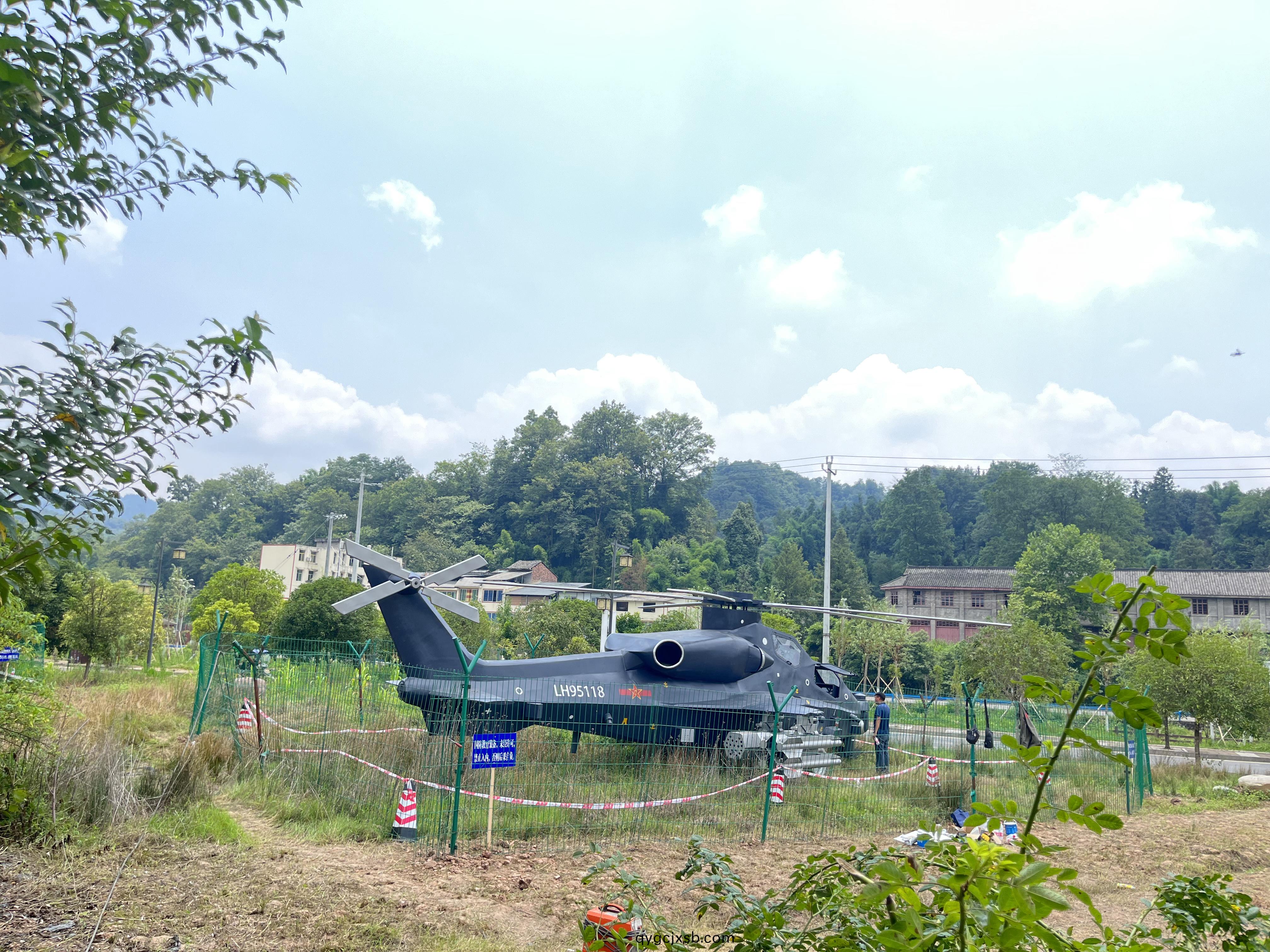 飛(fei)機(ji)糢(mo)型